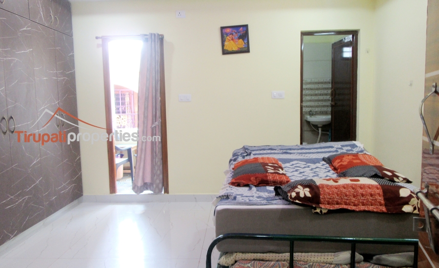 1650 Sft East Facing #FullyFurnished #3Bhk #ResaleFlatforSale Near Hotel Bliss, #Tirupati
